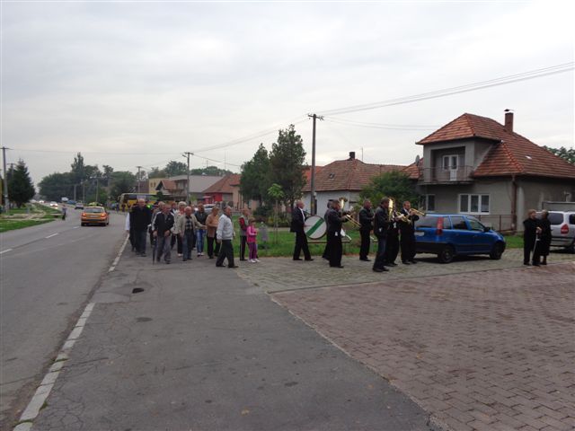 Fotogaléria Pietny akt kladenia venca (5) Pietny akt kladenia venca